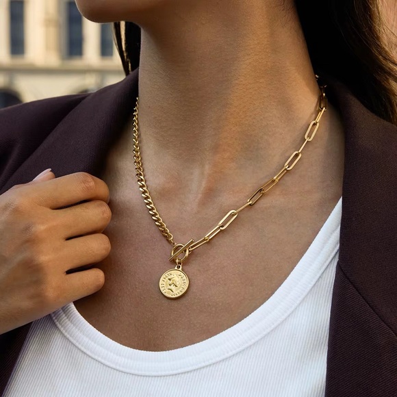 18K Gold Plated Coin Pendant Necklace - Picture 2 of 8